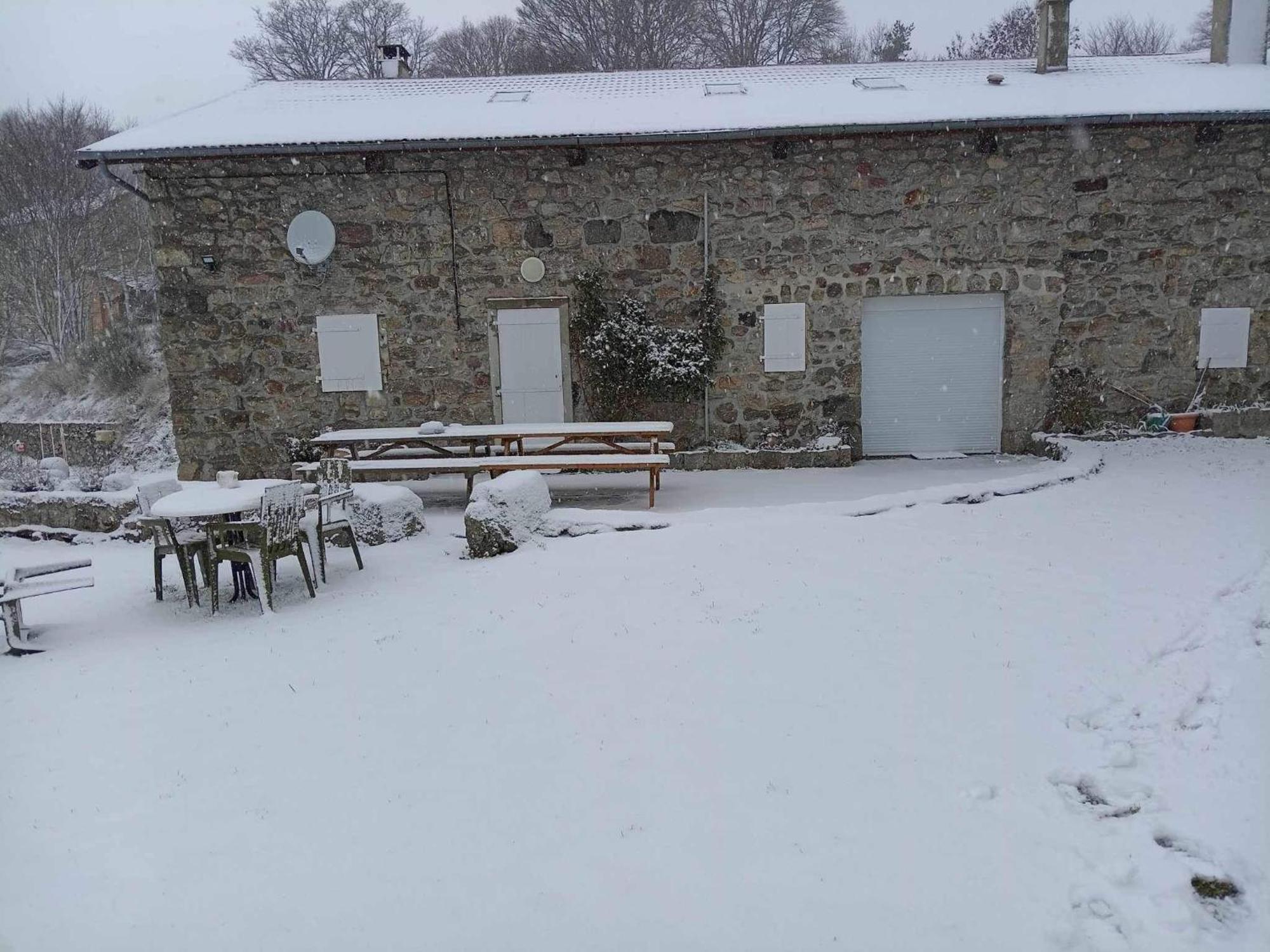 Gite De Groupe 160M2, 15P, Salle De Reception, Jardin, Terrasse Mazan-l'Abbaye Eksteriør bilde